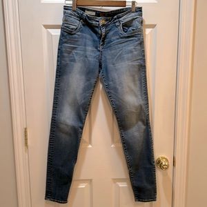 Mid rise skinny denim jeans